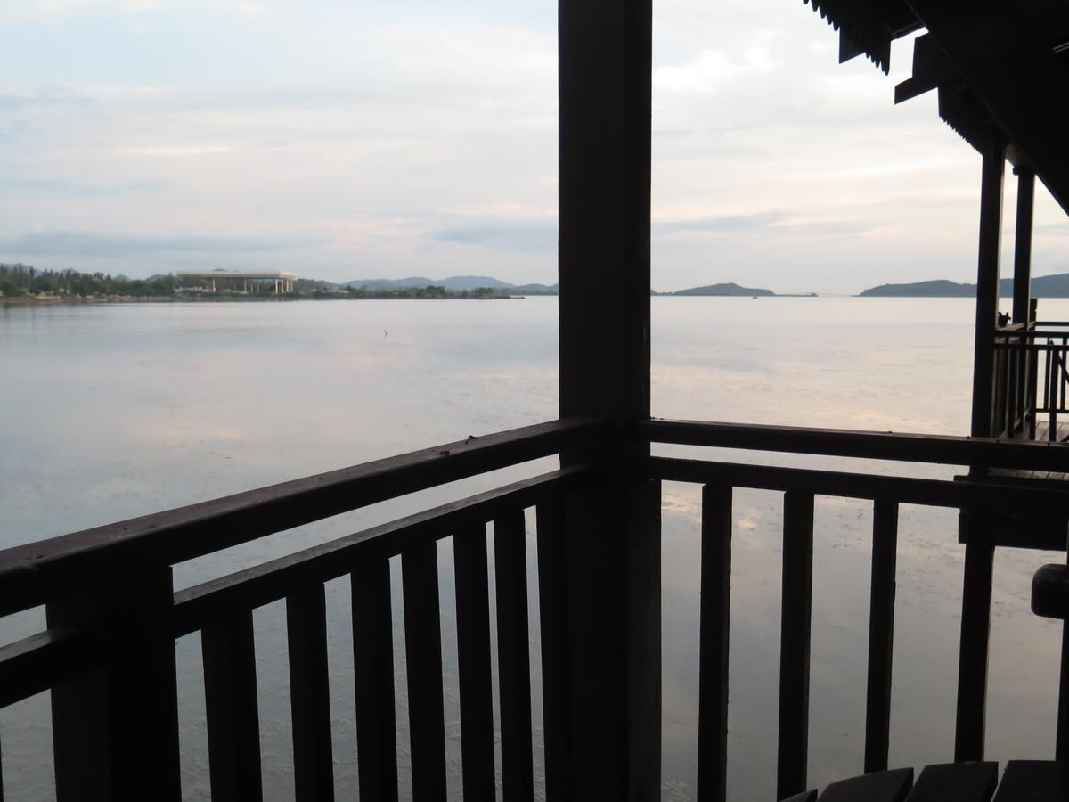 Langkawi Lagoon Resort Water Chalet Pantai Cenang  Exterior foto