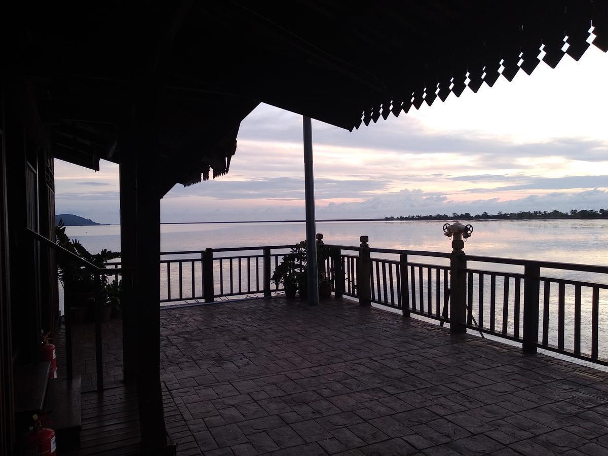 Langkawi Lagoon Resort Water Chalet Pantai Cenang  Exterior foto